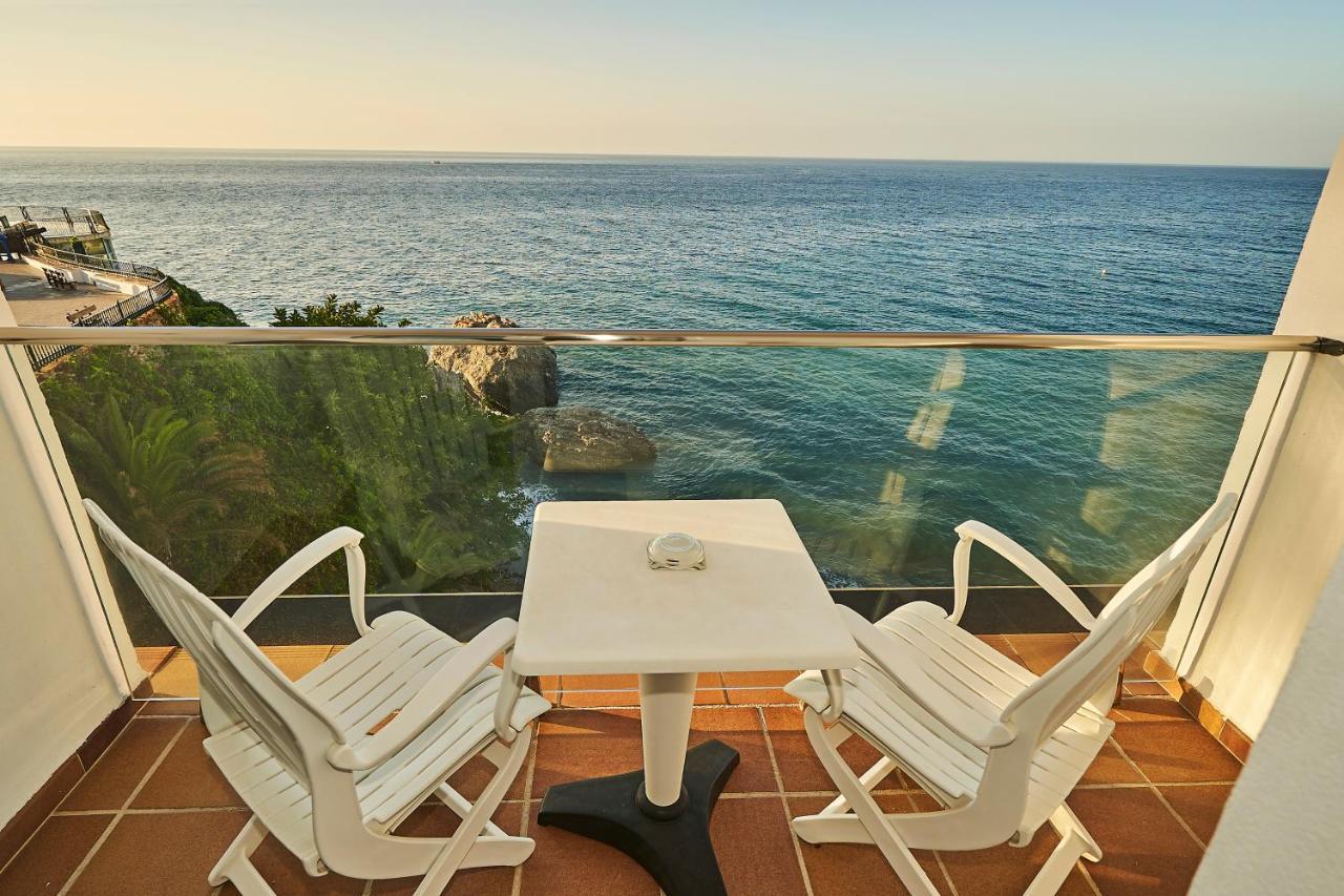Doppelzimmer mit Meerblick und Balkon