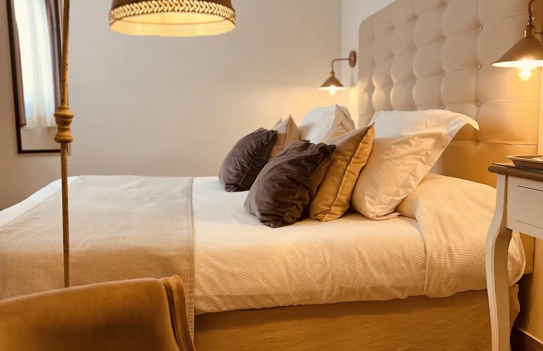 Hostal Boutique Plaza Cantarero-1